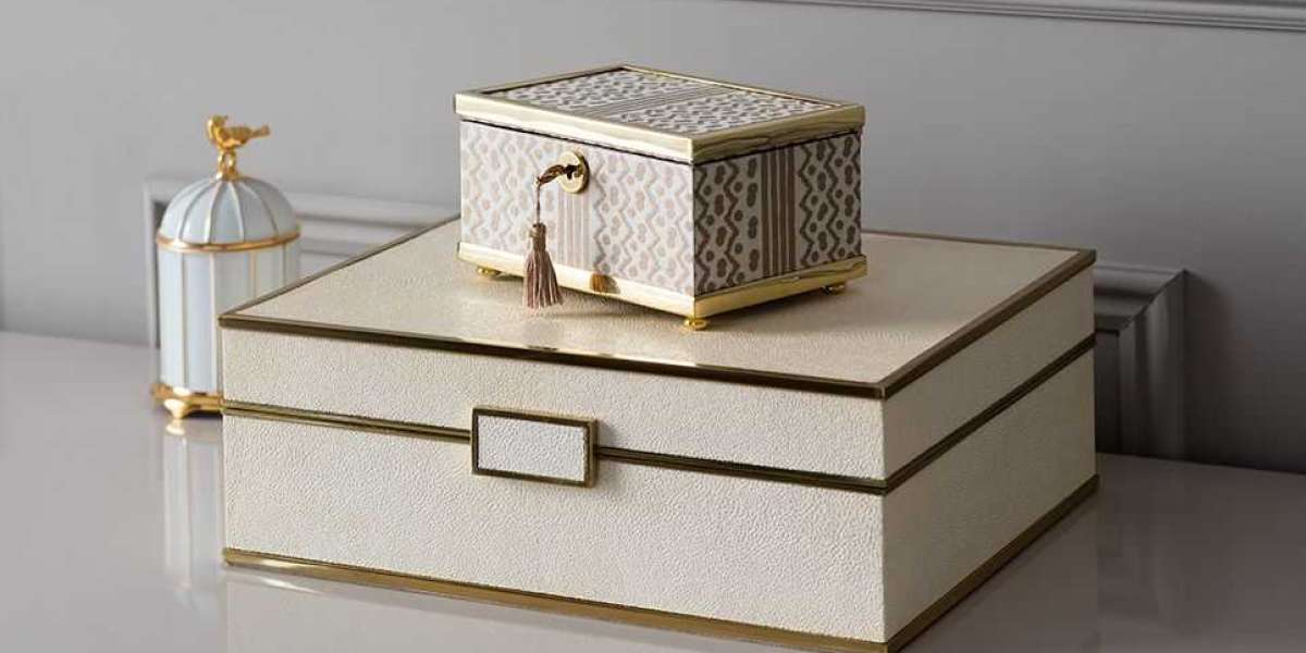 Everything You Need to Know About Custom Jewelry Boxes